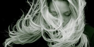 cheveux blancs